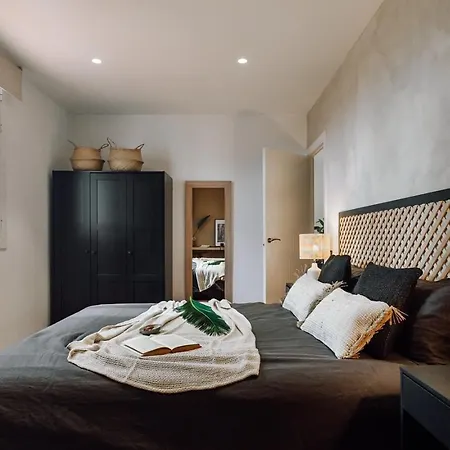 Kambove - 2 Bedrooms In Eixample Dreta Apartment